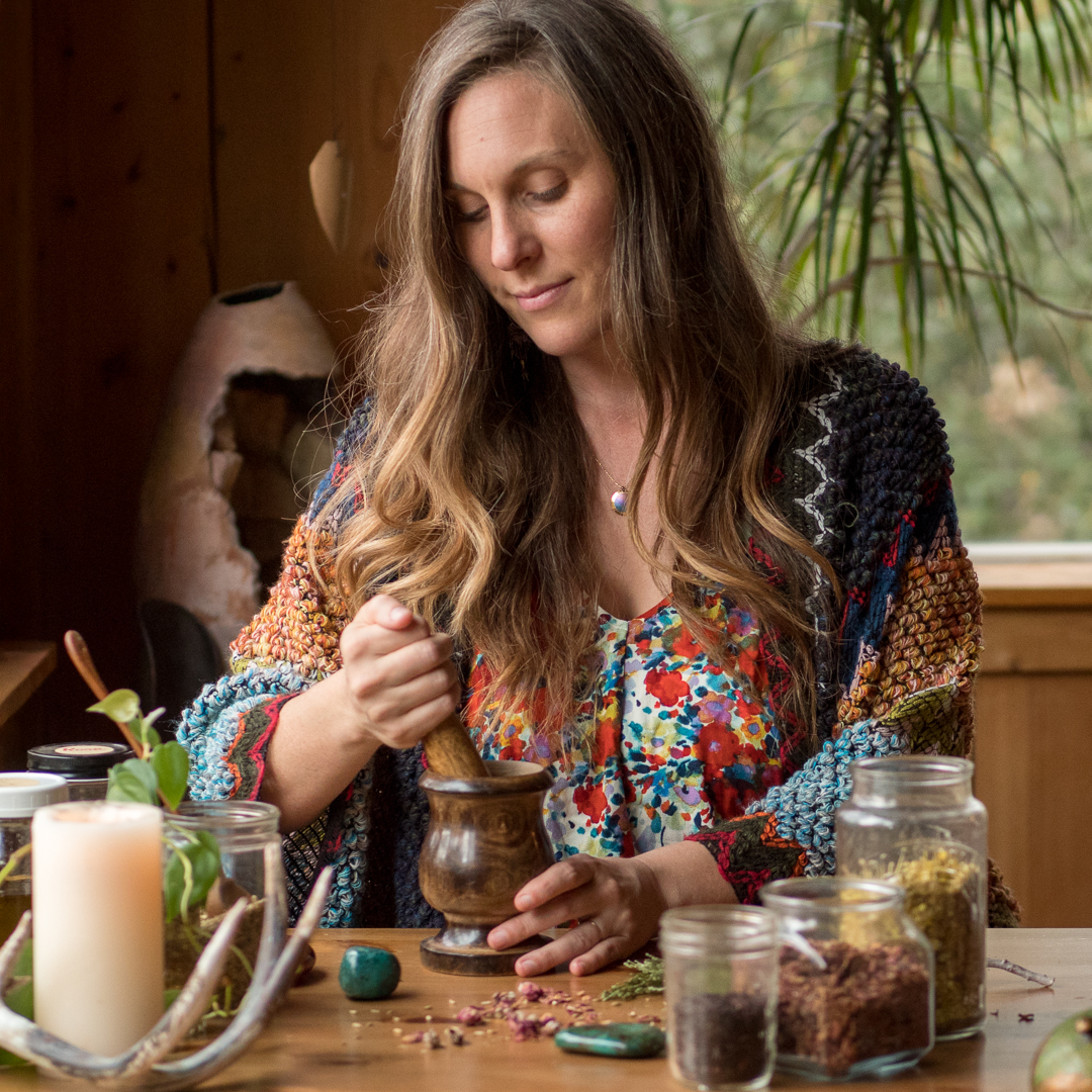 Beginner Herbalism Made Easy: A Guide for Making Medicine with Herbs from the Grocery Store